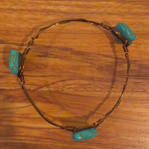 Turquoise & copper elephant wire bangle bracelet - Picture 2 of 5